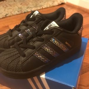 Black Adidas Superstar with Iridescent Stripe